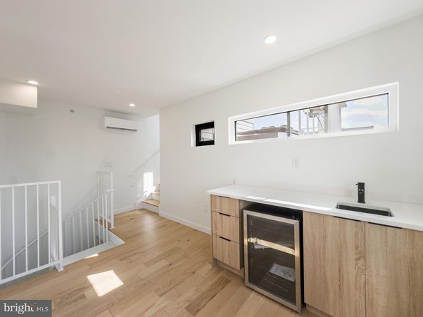 1606 N 4TH Street, Philadelphia PA 19122