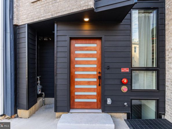 1606 N 4TH Street, Philadelphia PA 19122