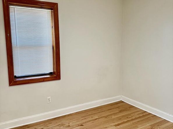 2201 15TH Street NW 101, Washington DC 20009