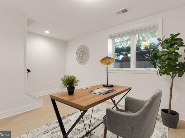 412 13TH Street SE, Washington DC 20003