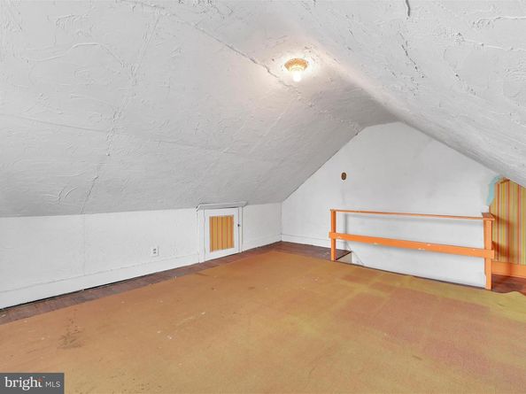 204 Chapman Avenue, Lansdowne PA 19050