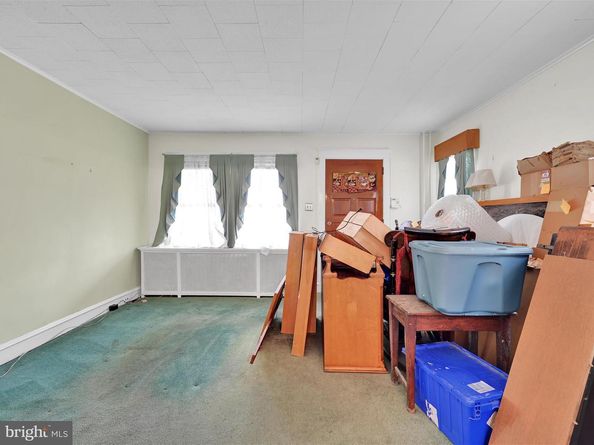 204 Chapman Avenue, Lansdowne PA 19050