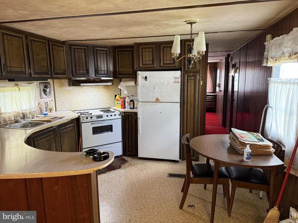 111 Hoover Drive, Fairless Hills PA 19030