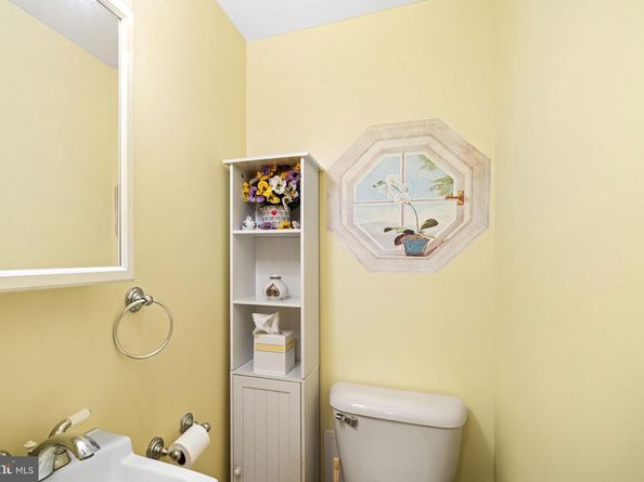 2633 Maxwell Street, Philadelphia PA 19152