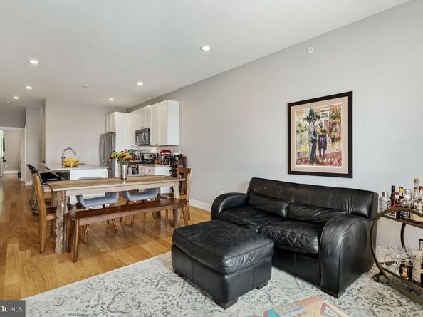 2711 W Jefferson Street 2, Philadelphia PA 19121