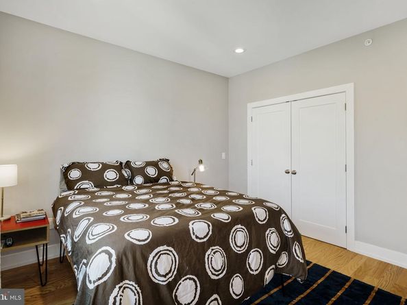 2711 W Jefferson Street 2, Philadelphia PA 19121