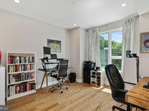 2711 W Jefferson Street 2, Philadelphia PA 19121