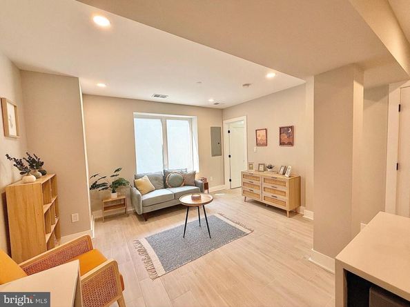 1806 D Street NE 1, Washington DC 20002