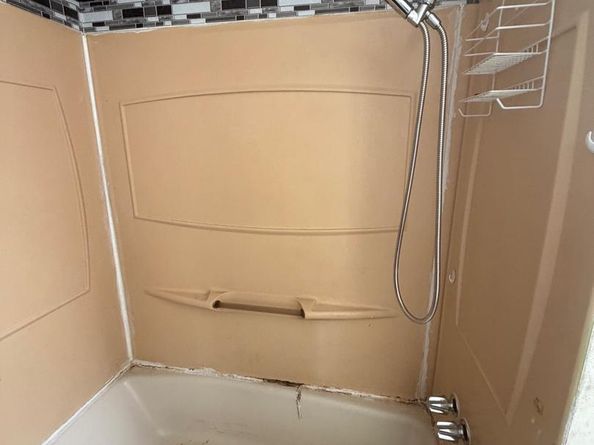 2011 E Cambria Street, Philadelphia PA 19134