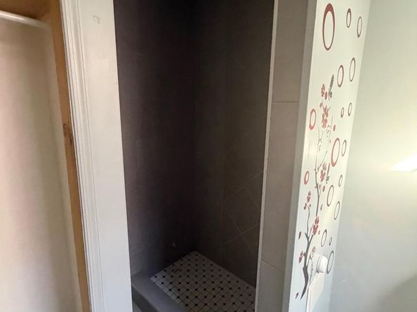 2011 E Cambria Street, Philadelphia PA 19134