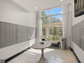 1225 Martha Custis Drive 819, Alexandria VA 22302