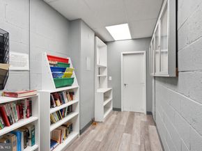 1225 Martha Custis Drive 819, Alexandria VA 22302