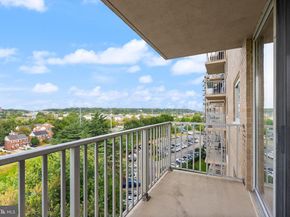 1225 Martha Custis Drive 819, Alexandria VA 22302