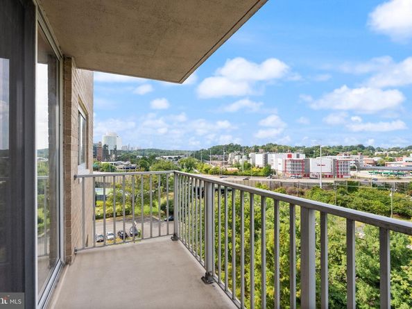 1225 Martha Custis Drive 819, Alexandria VA 22302