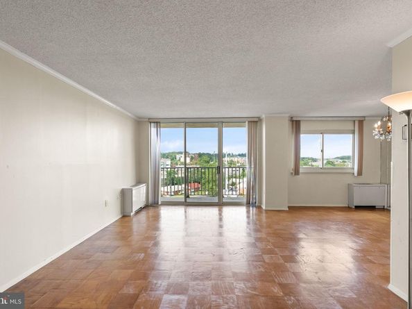 1225 Martha Custis Drive 819, Alexandria VA 22302