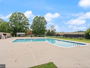 1225 Martha Custis Drive 819, Alexandria VA 22302