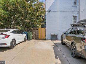 1633 Newton Street NW 3, Washington DC 20010
