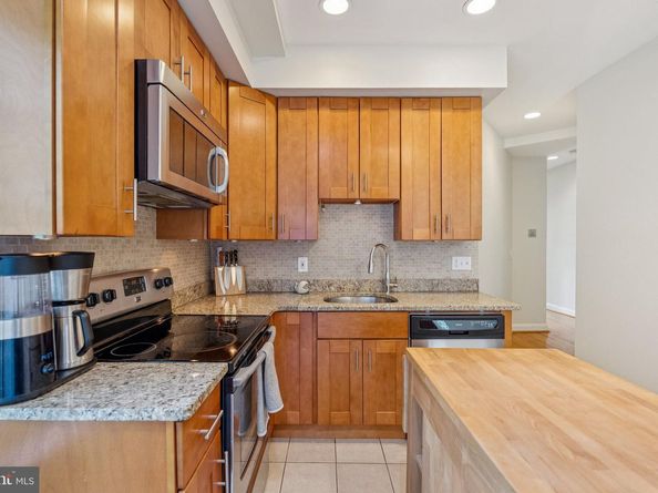 1633 Newton Street NW 3, Washington DC 20010
