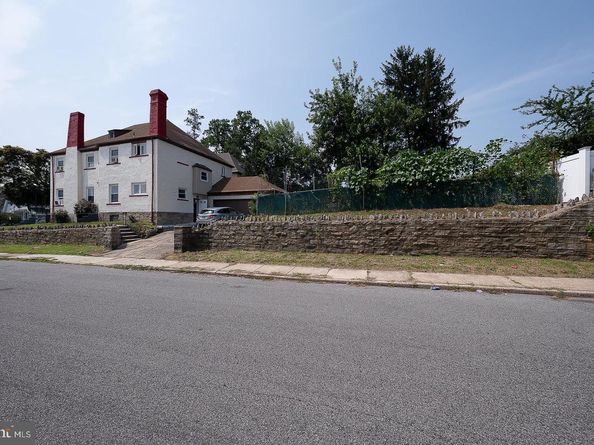 7201 Wayne Avenue, Upper Darby PA 19082
