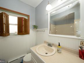 7201 Wayne Avenue, Upper Darby PA 19082
