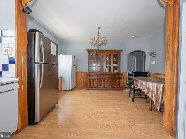 7201 Wayne Avenue, Upper Darby PA 19082