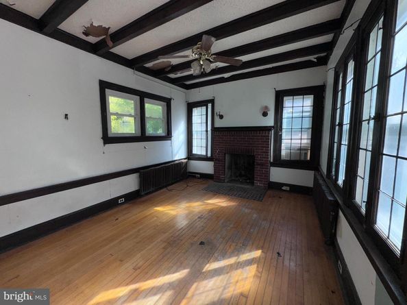 135 S Lansdowne Avenue, Lansdowne PA 19050