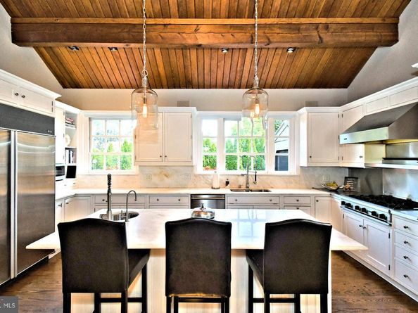 951 Frazier, Rydal PA 19046
