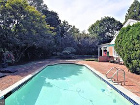 951 Frazier, Rydal PA 19046