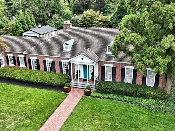 951 Frazier, Rydal PA 19046