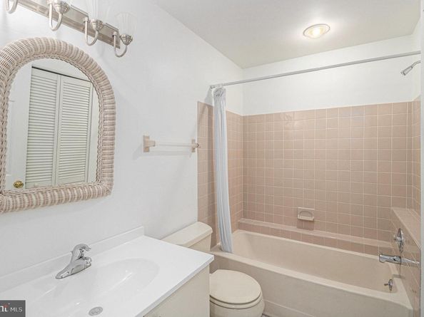 101 Cavalry Court 101, Chesterbrook PA 19087
