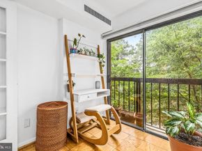 1001 26TH Street NW 306, Washington DC 20037