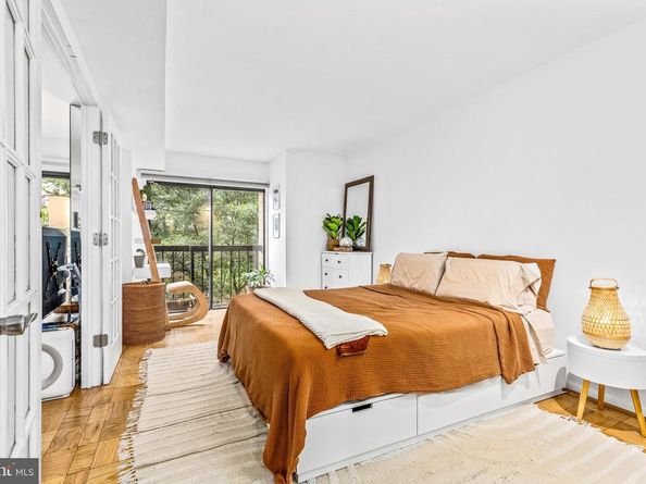 1001 26TH Street NW 306, Washington DC 20037