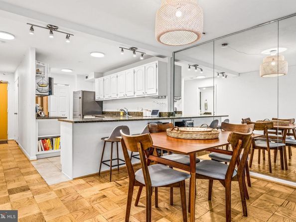 1001 26TH Street NW 306, Washington DC 20037