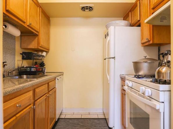 609 Edison Avenue 609E, Philadelphia PA 19116