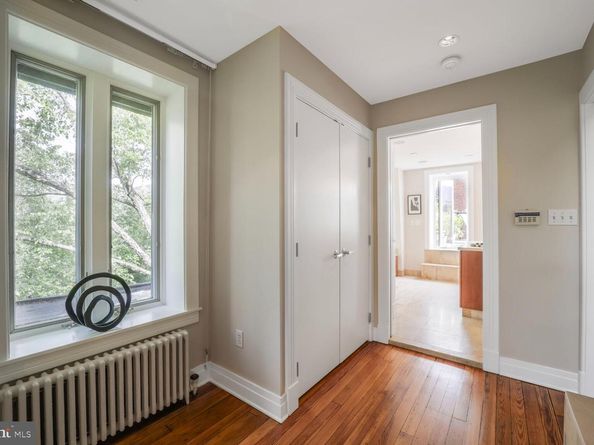 1752 17TH Street NW, Washington DC 20009