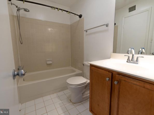 1780 Jonathan Way 1780A, Reston VA 20190