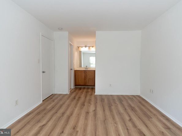 1780 Jonathan Way 1780A, Reston VA 20190