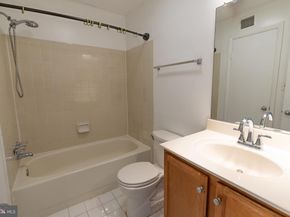 1780 Jonathan Way 1780A, Reston VA 20190