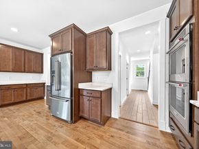 3913 Victoria Oaks Trail, Annandale VA 22003