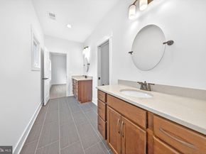 3913 Victoria Oaks Trail, Annandale VA 22003
