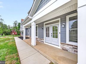 3913 Victoria Oaks Trail, Annandale VA 22003