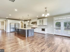 3913 Victoria Oaks Trail, Annandale VA 22003