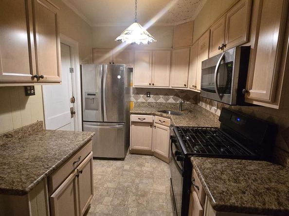 2211 Melvin Street, Philadelphia PA 19131