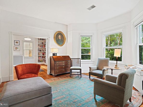 Undisclosed Address #MDMC2198334, Chevy Chase MD 20815