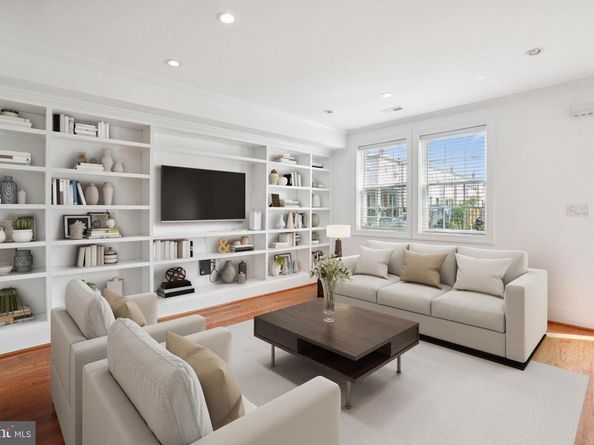 624 19TH Street NE, Washington DC 20002