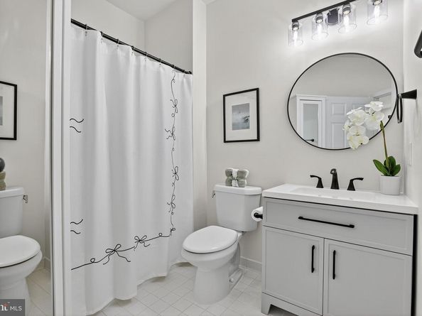 1625 International Drive 101, Mclean VA 22102