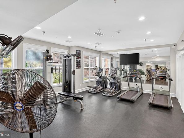 1625 International Drive 101, Mclean VA 22102