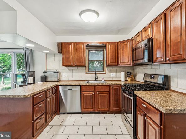 7600 N Front Street, Cheltenham PA 19012