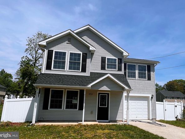 1719 Dixon Avenue, Croydon PA 19021