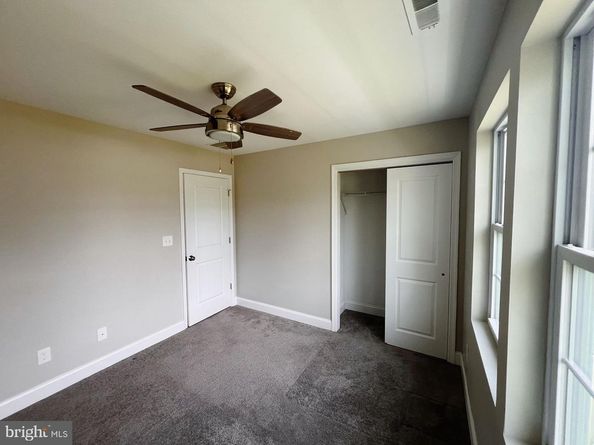 1719 Dixon Avenue, Croydon PA 19021